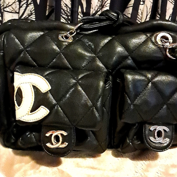 Chanel handbag - Picture 2 of 3